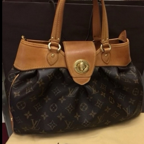 Louis Vuitton Boetie PM - Picture 9 of 10